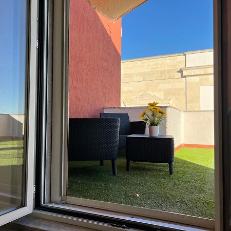 Loft Con Terrazzo A Livello Stazione Apartamento Lecce Exterior foto